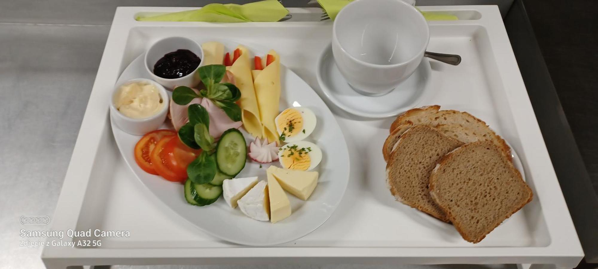 Wielkopolanka Pokoje Goscinne I Restauracja Chodzież Εξωτερικό φωτογραφία